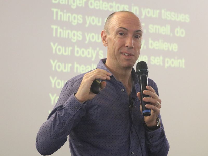 Professor Lorimer Moseley is a world renowned pain scientist