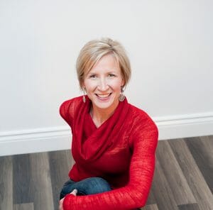 Shelly Prosko is a physical therapist, yoga therapist, and founder of Prosko PhysioYoga. 